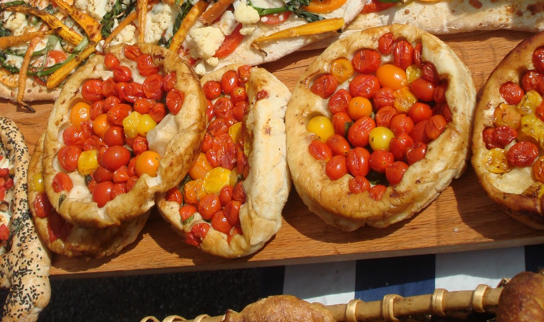 pizzas-and-breads-farmers-market-3262